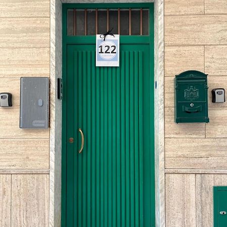 モーラ・ディ・バーリ La Casa Di Nonna Sisinaヴィラ エクステリア 写真